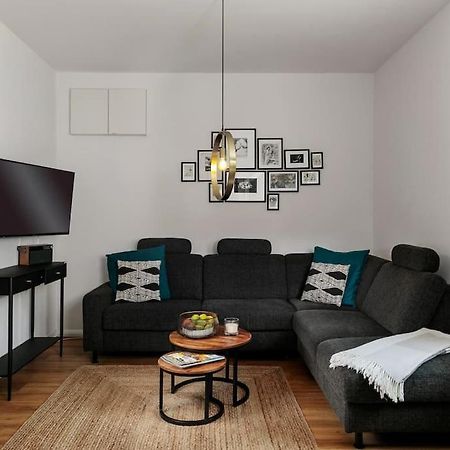 Charmantes Townhaus Mit Garten, W-Lan & Netflix Postupim Exteriér fotografie