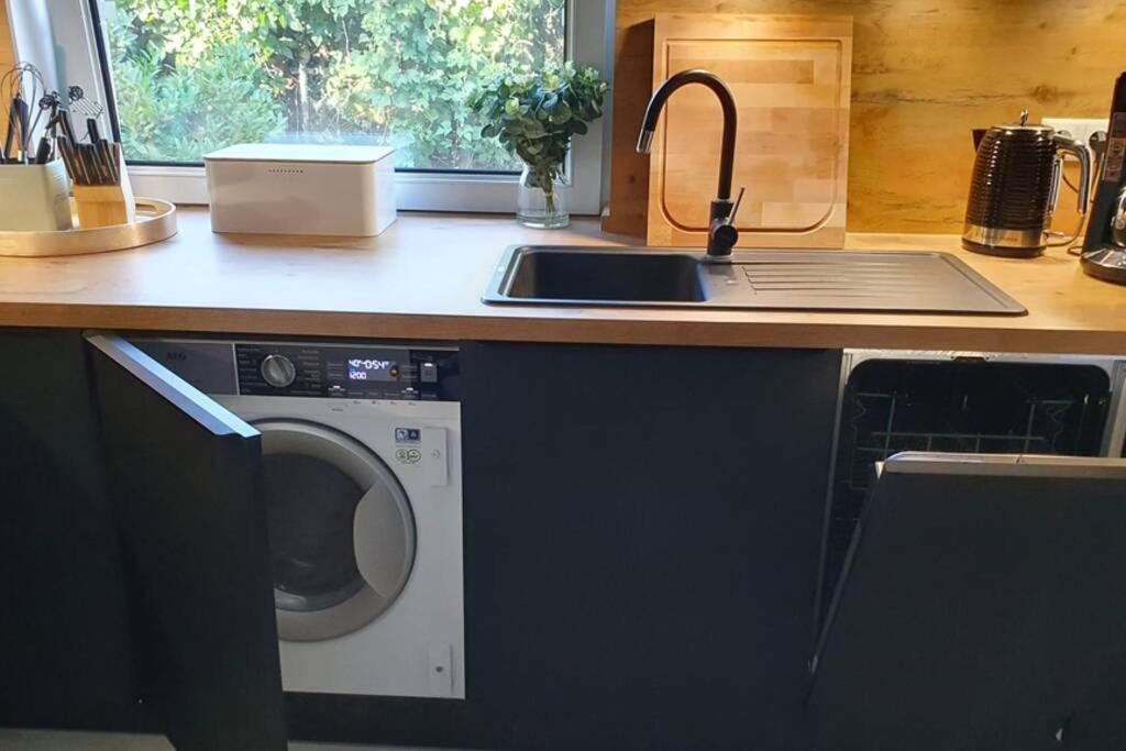 Charmantes Townhaus Mit Garten, W-Lan & Netflix Postupim Exteriér fotografie